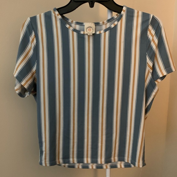 Live in the moment short-sleeve cropped t-shirt - Picture 3 of 4